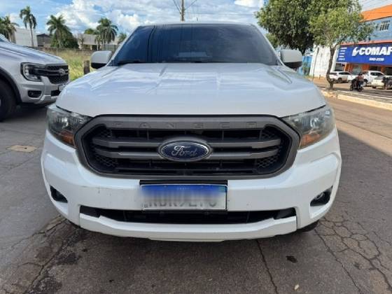 FORD RANGER 2.2 XLS 4X4 CD 16V DIESEL 4P AUTOMÁTICO